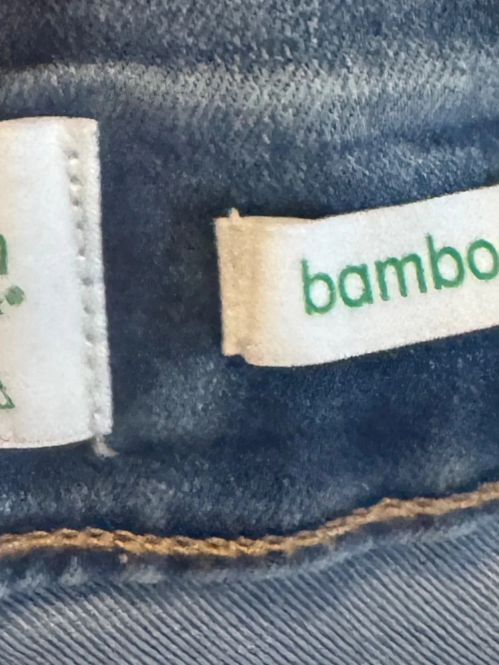 Women's RE Generation Bamboo By Celebrity Pink 9/29 Mid Rise Bootcut Distressed